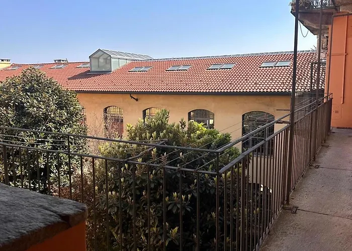 Aura Navigli * Milan